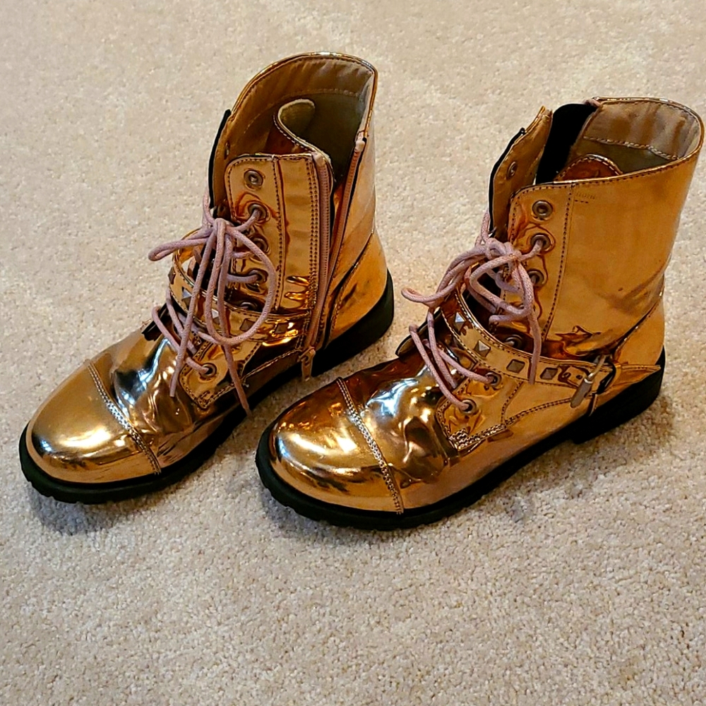 Children's Place bronze metallic boots